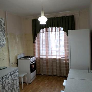 Оренда 3х кім Коновальця ( Алтайські озера)