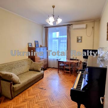 Василя Тютюнника вул. (Анрі Барбюса), 32