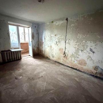 Продам 2 кімнатну квартиру.