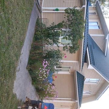 Продається 1/2 частина житлового будинку!