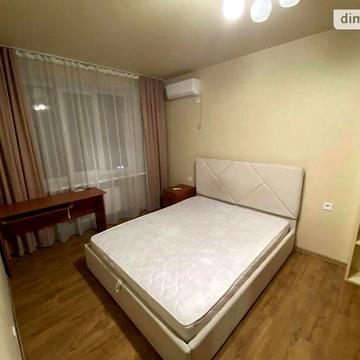 Продаж 1к Квартира Суворова вулиця