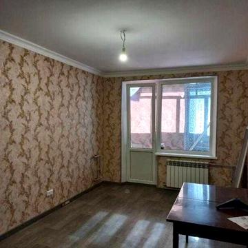 Продам 3 к " чешку" біля метро Салтівська "