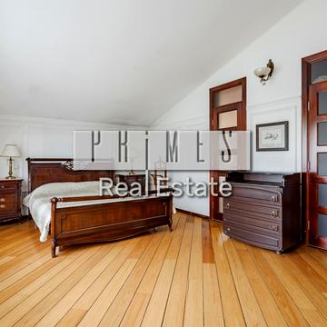 Білицька вул., 30