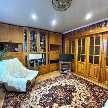 Двокімнатна квартира по вулиці Луначарського