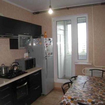 Продам 2к квартиру улучшенной планировки в Индустриальном районе