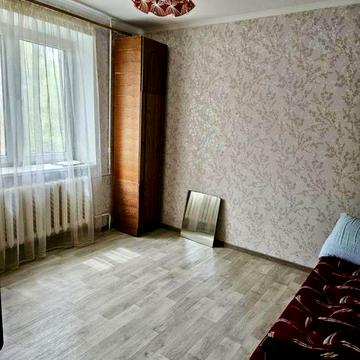 Здам 2-кімнатну квартиру, вул. Небесної Сотні, 10Г