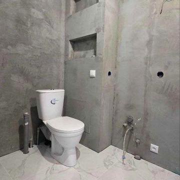 Продам 2 комнатна с СТАЛИНКУ с автономкой, центр, alm