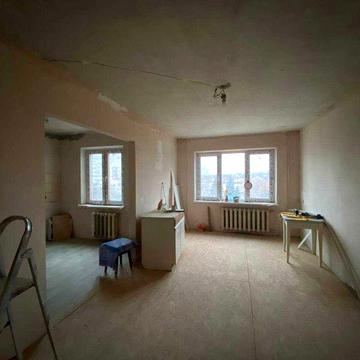 Продается трехкомнатная квартира на Карачунах, ул. Николаевское шоссе