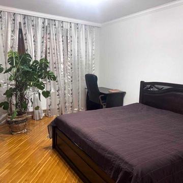 Пропозиція оренди 2 кім. квартири+кухня-студія, вул. Наукова, НОВОБУД