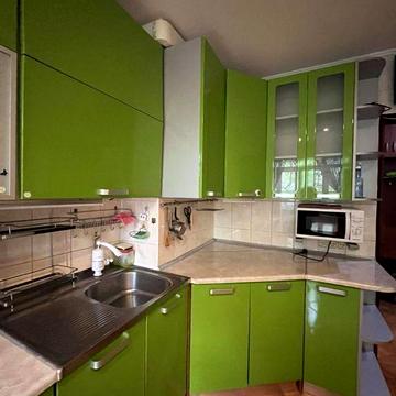 Продам трёхкомнатную квартиру