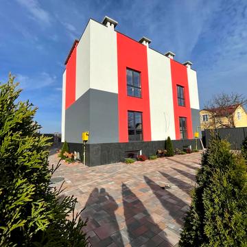 Свято-Покровська вул. (Леніна), 140