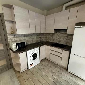 Добробутна вул., 15