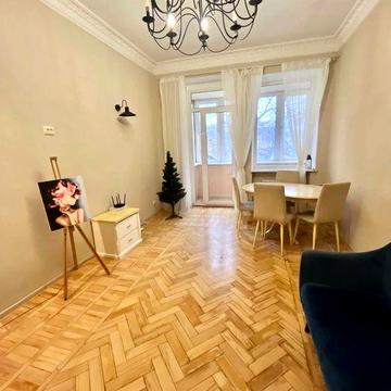 Здам 1 кімнатну квартиру у центрі міста!