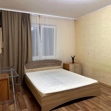 Урлівська вул., 38