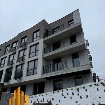 Продам 1-но кім. квартиру вул.Тракт Глинянський здана новобудова