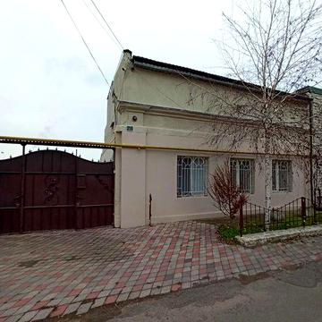 Продам полдома на Слободке