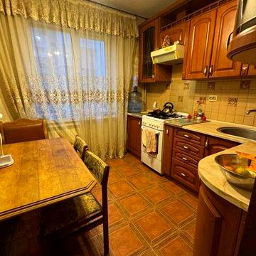 Оренда 2кімн квартири по вул Довженко