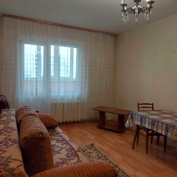 Милославська вул., 45