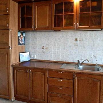 Ст.метро Житомирська -3 хв. пішки, Святошинська площа,1 Академмістечко