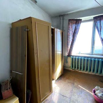 Квартира в цегляному будинку, під повне оновлення