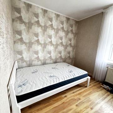 Довгострокова оренда 3к Квартира Агатангела Кримського вулиця