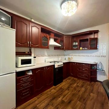 Енеїди вул. (Бажова), 30