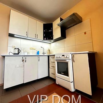 Пішонівська вул., 22