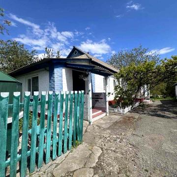 Ексклюзив. Продам хороший будинок зі зручностями в місті Узин