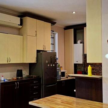 Будинок в центрі міста!!!