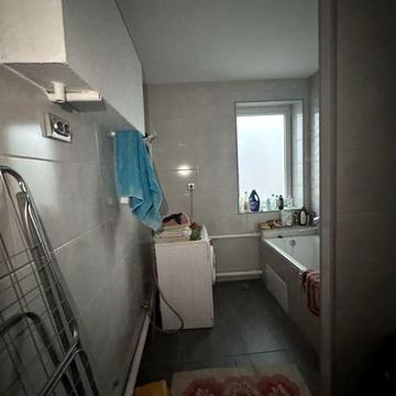 Оренда половини будинку