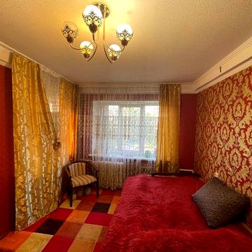 Продам 2- кімнатну квартиру, ремонт, вул. Зодчих 26, Борщагівка. Без %