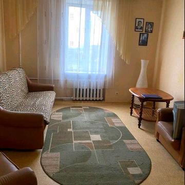 Трьохкімнатна сталінка на Карачунах. Студентська 4.