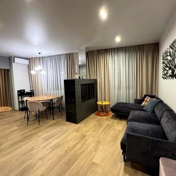 Антоновича вул. (Горького), 74