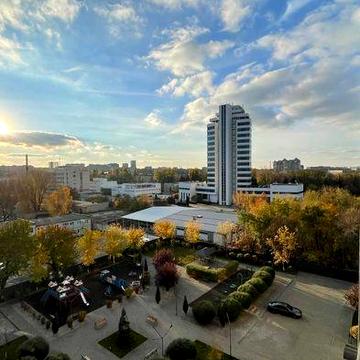 Продам квартиру ЖК Дубініна