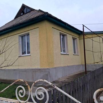 Продається будинок в смт Голованівськ