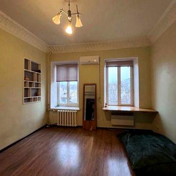 Сдам в аренду от хозяина стильную 1-к.кв. в историч. центре долгоср.