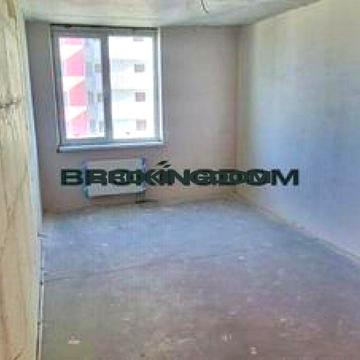 1-к квартира + комора / вул. Симоненка 107а / Генератор