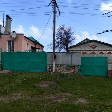 Хозяйка, продам добротный дом с хоз.постройками