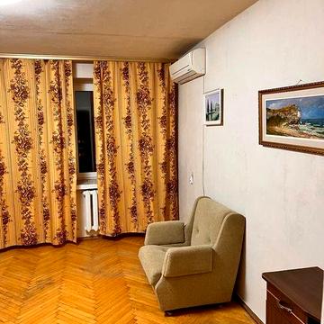 Метро Звіринецька провул. Бастіонний 7, продаж 1к квартири, Печерський