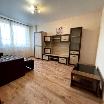 Сдам квартиру на 7м небе с мебелью и техникой