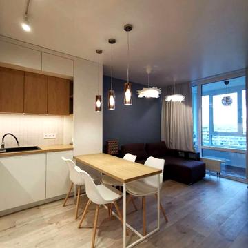 Європейського Союзу просп. (Правди), 51