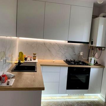 Двокімнатна квартира в центрі міста з Євроремонтом