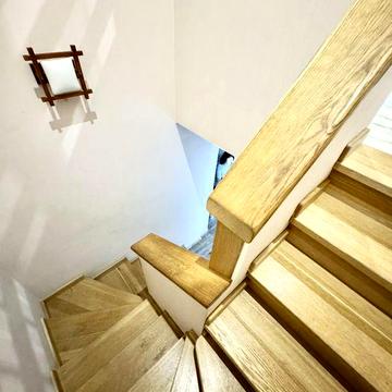 Продаж 2 рівневої квартири в центрі, новобудова