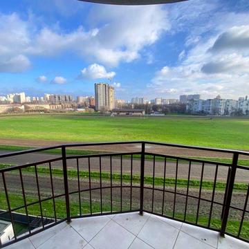 Продам 2х комнатную квартиру в 61 жемчужине на 8 этаже. Вид ипподром ЖК 61 жемчужина