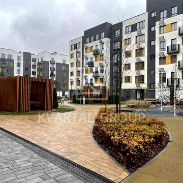 Продаж однокімнатної квартири з новим якісним ремонтом. Без комісії.