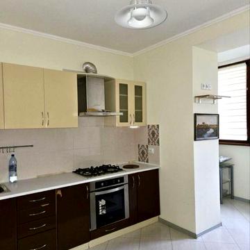 Продам 1 комн. квартиру, ГАЗ, кирпичный дом , парк Победы ЖК Академгородок