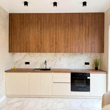 Євро-2 з ремонтом та своїм двориком  без комісії