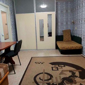 Сдам одно квартиру центр пр. Поля , низ Кирова