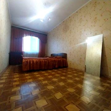 Двухкомнатная на ул. Защитников Украины