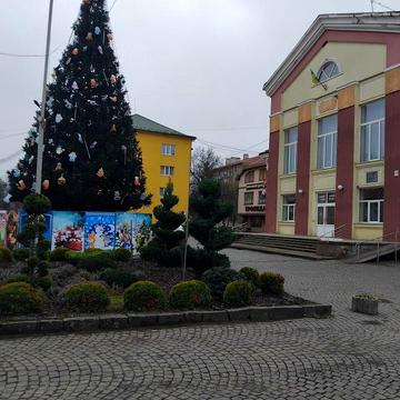 Ціну знижено! Продаю 3х кімнатну квартиру Свалява Закарпатської